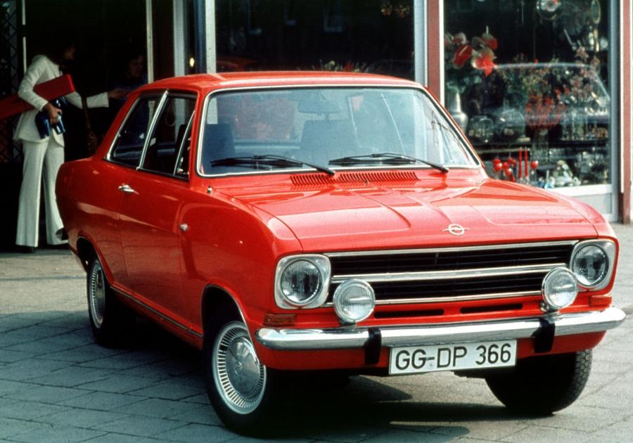  Opel Kadett 2-Door Sedan 1965 года  (фото 4 из 12)